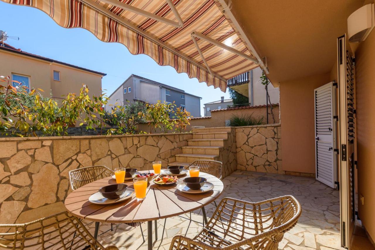 Studio Apartment Mali Medulin Exterior foto